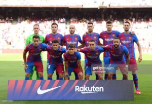 BARCELONA, SPAIN - SEPTEMBER 26: Players of FC Barcelona pose for a team photograph prior to the LaLiga Santander match between FC Barcelona and Levante UD at Camp Nou on September 26, 2021 in Barcelona, Spain. (Photo by David Ramos/Getty Images)